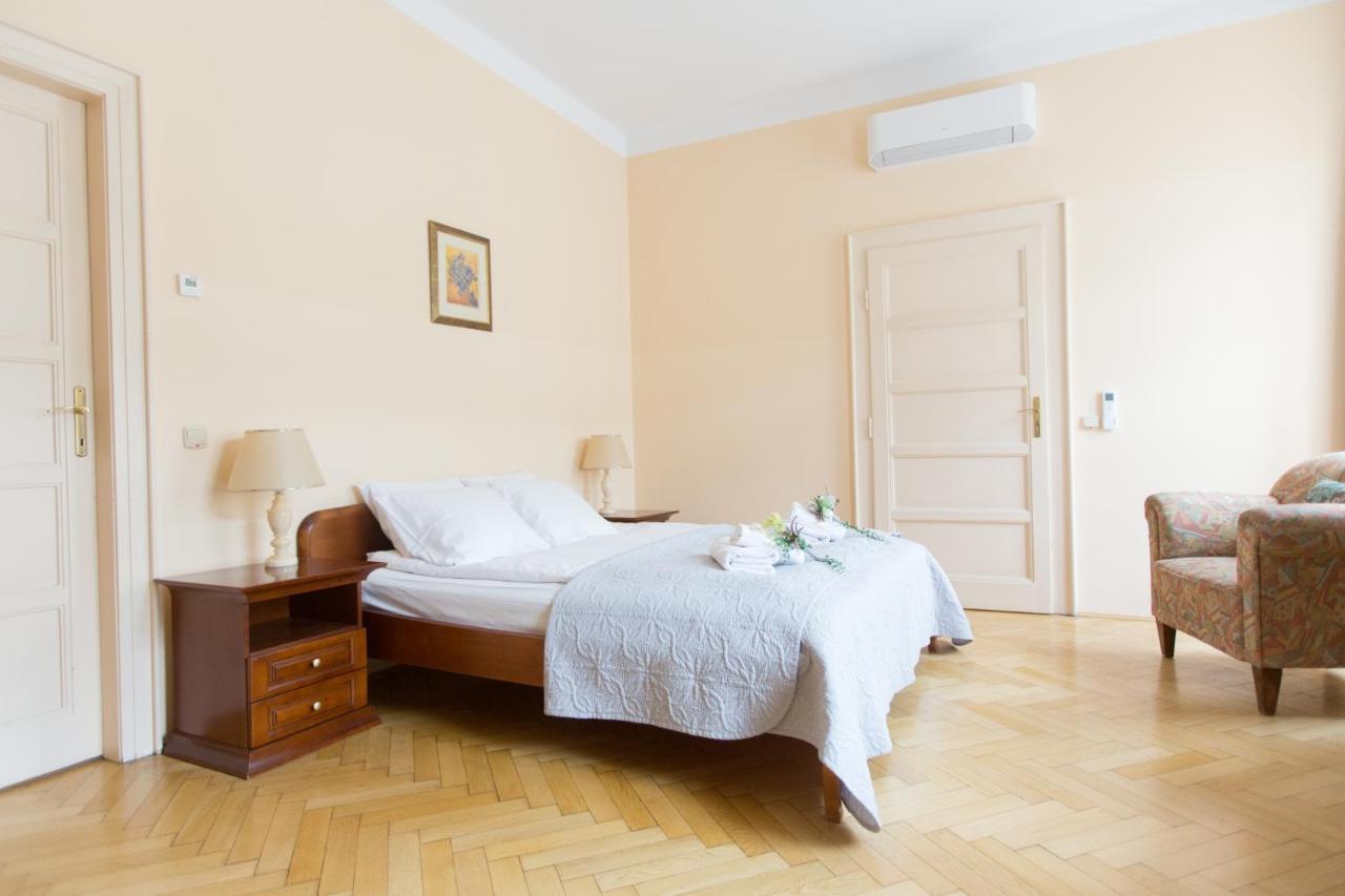 קרקוב Apartments Roman מראה חיצוני תמונה