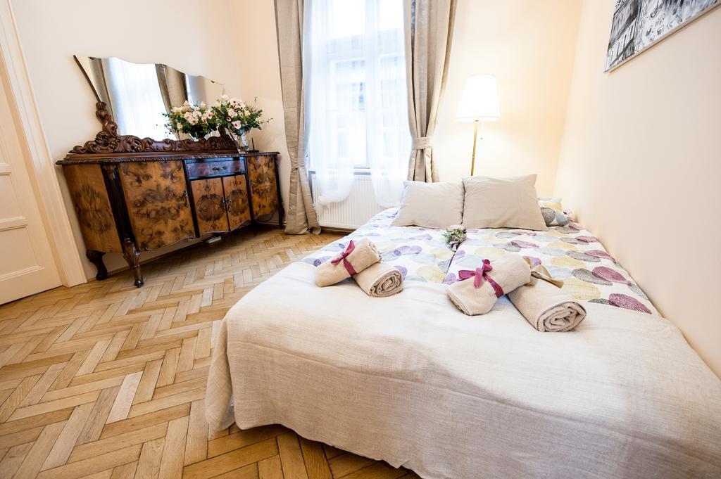 קרקוב Apartments Roman מראה חיצוני תמונה